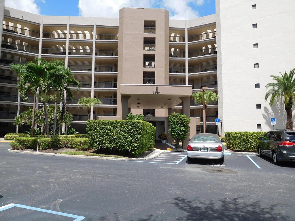 5301 Fountains Dr S APT 204, Lake Worth, FL 33467 | Zillow