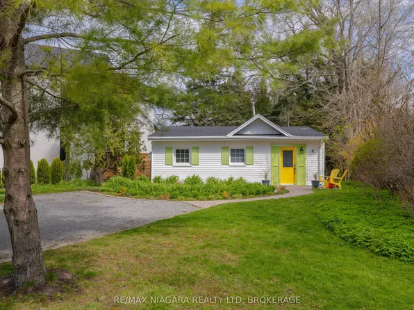 6 Circle St, Niagara On The Lake, ON L0S 1J0