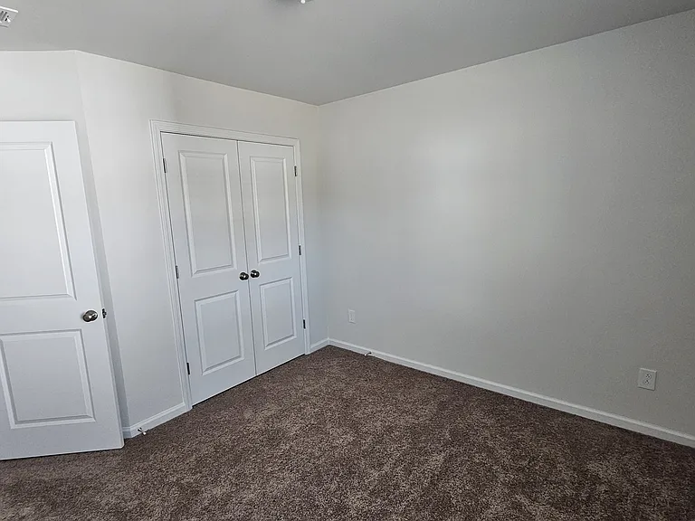 727 Wilstatt Rd — Photo 3