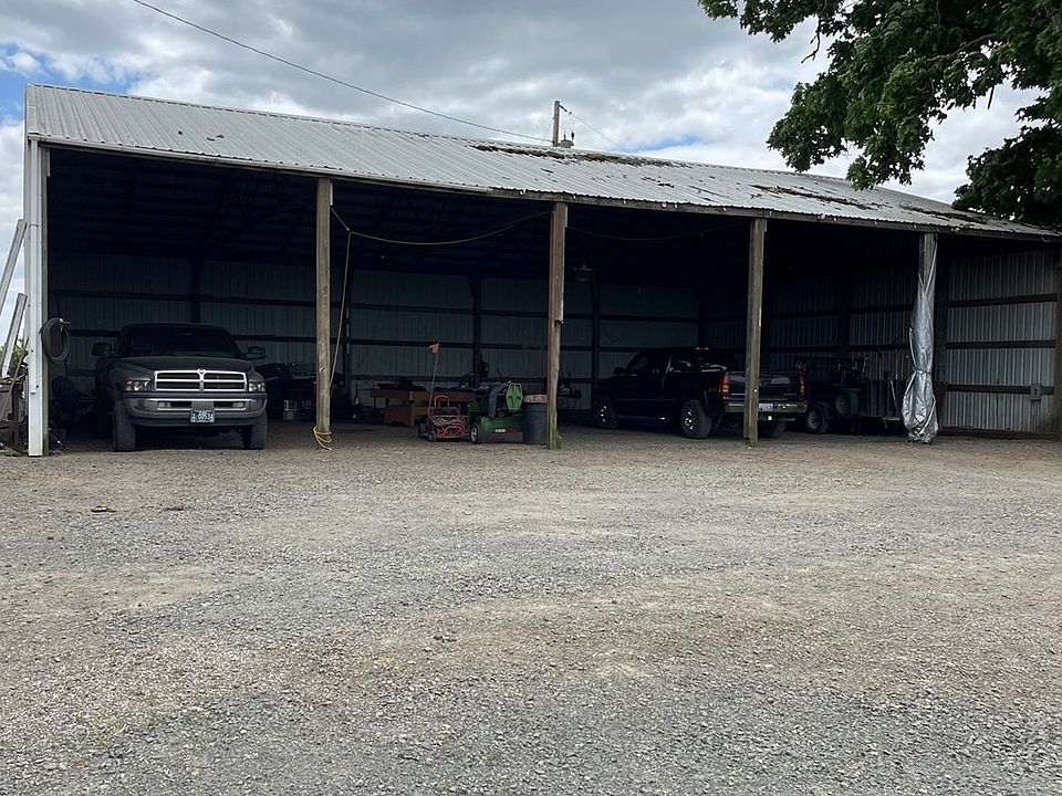 2nd image of 29534 Meadowview Rd