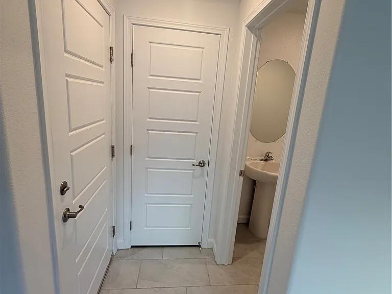 815 Watford Pl — Photo 8