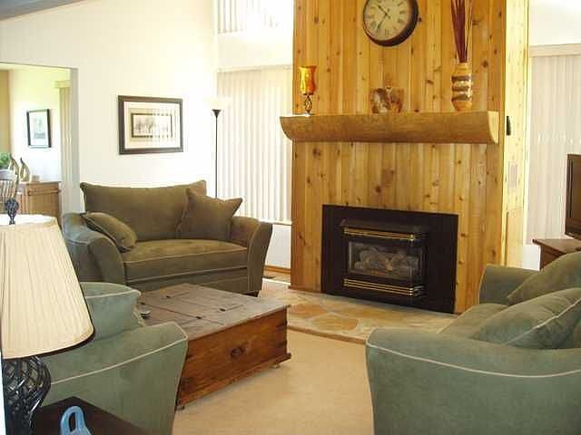 2nd image of 2166 Monarch Dr