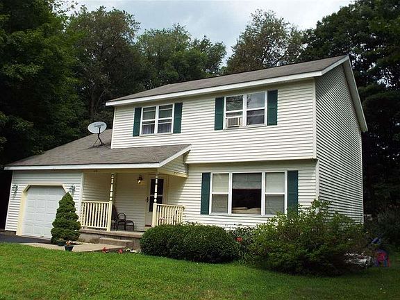 2nd image of 6 White Oak Ct