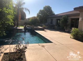 106 Azzuro Dr, Palm Desert, CA 92211