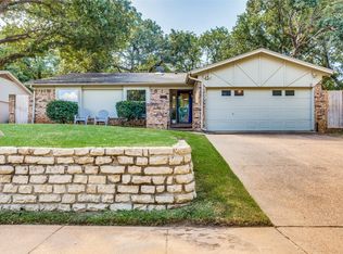 3408 Dorchester Dr, Bedford, TX 76021