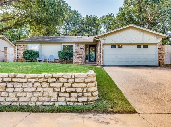 3408 Dorchester Dr, Bedford, TX 76021