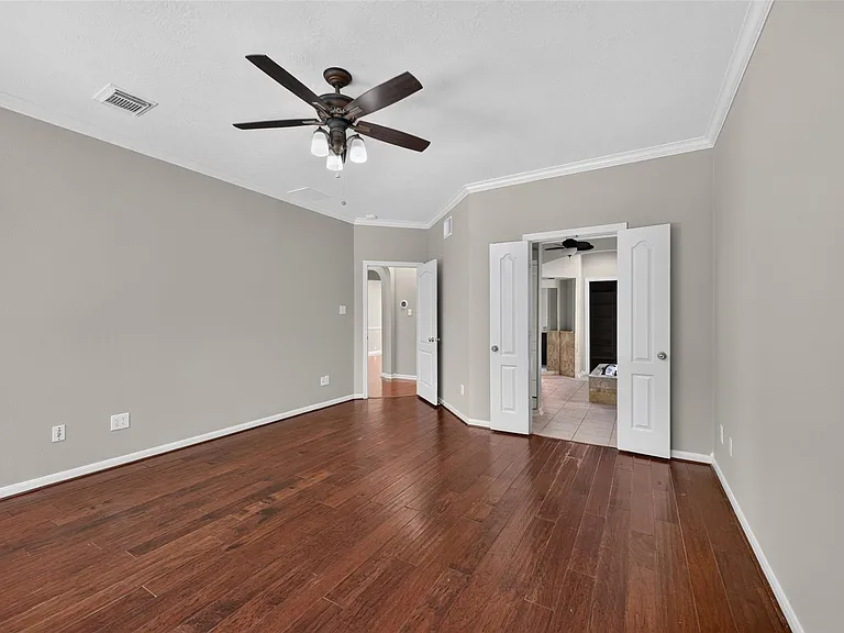 21327 Pennshore Ln — Photo 16