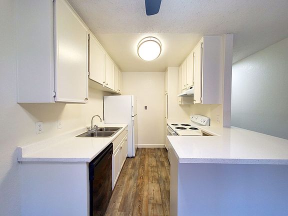 3rd image of 1188 S Orange Ave #28