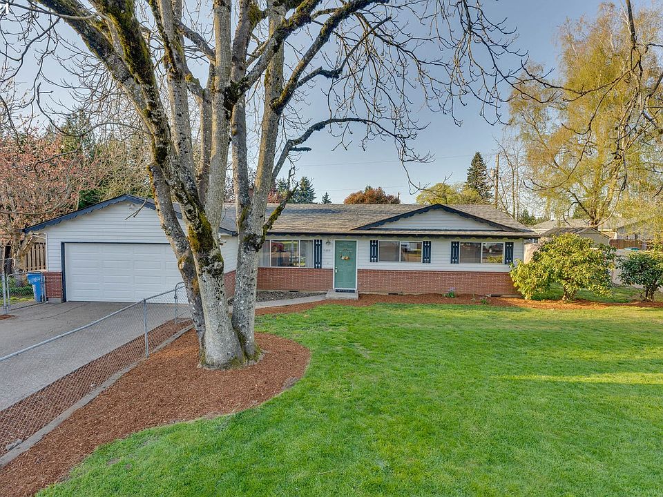 1st image of 11808 NE 15th St