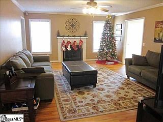 4th image of 114 Willene Dr