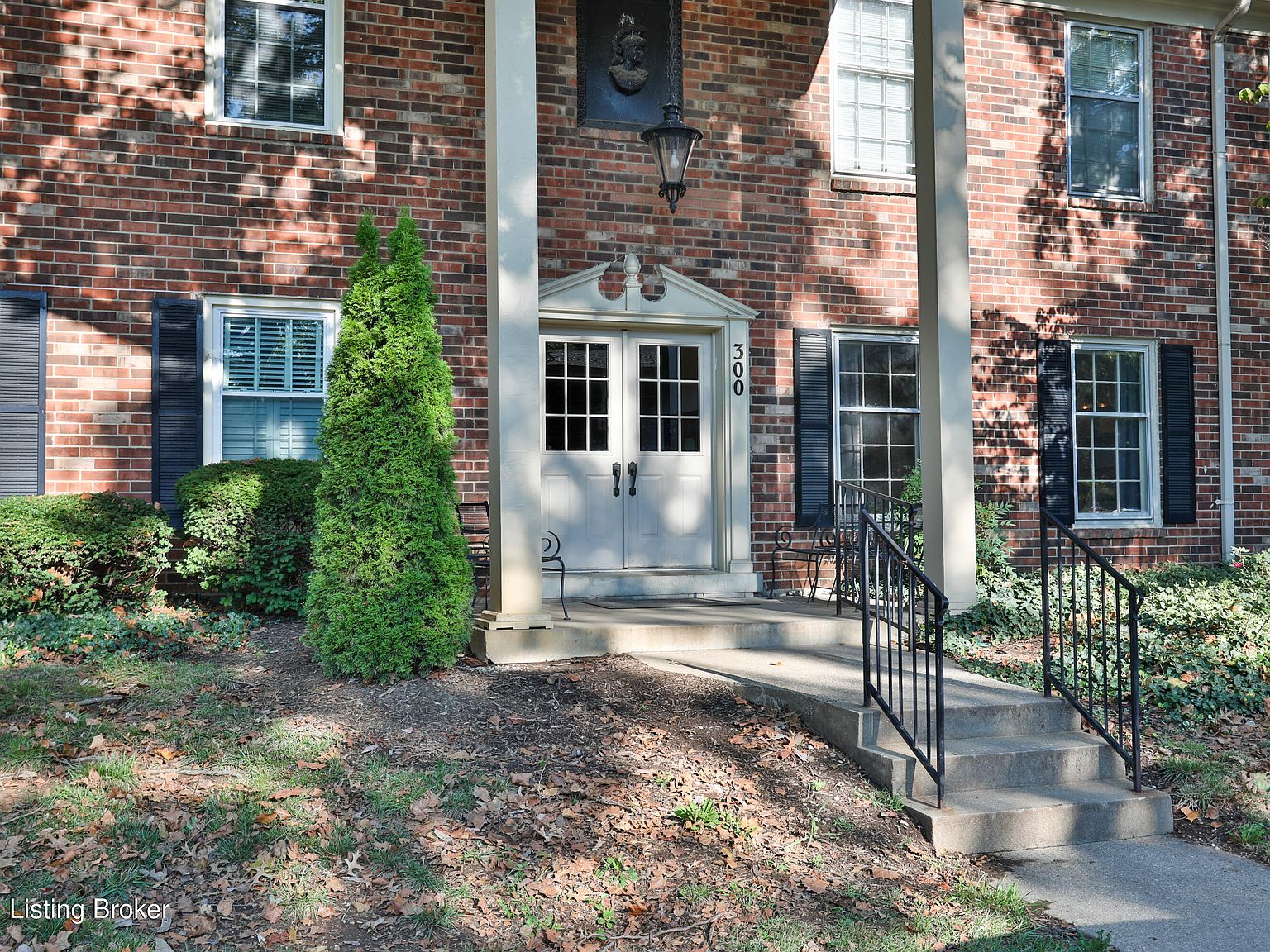 300 Stonehenge Dr APT 102, Louisville, KY 40207 Zillow