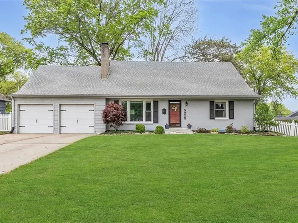 5908 W 76th Ter, Prairie Village, KS 66208