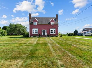 223 Oliphant Ln, Middletown, RI 02842