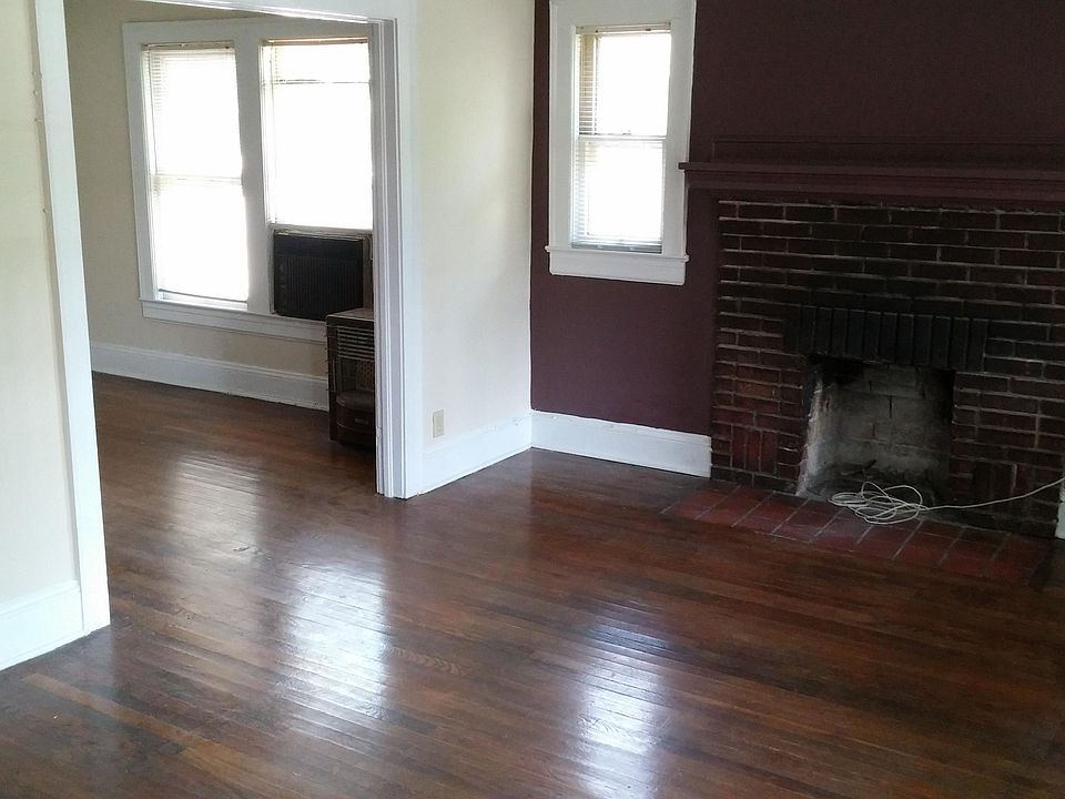 2nd image of 1046 Willow Branch Ave