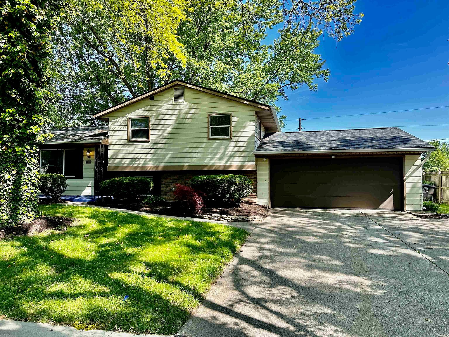 5817 Monarch Dr, Fort Wayne, IN 46815 Zillow