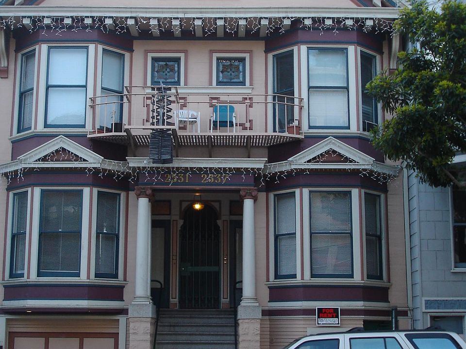 1st image of 2537 Polk St
