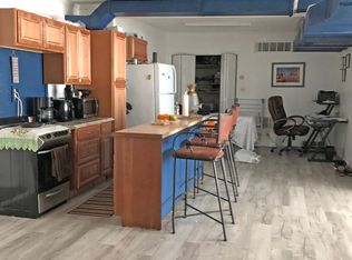89 Jobs Ln #2, Southampton, NY 11968