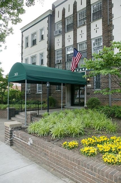 1st image of 2621 Stuart Ave APT 9