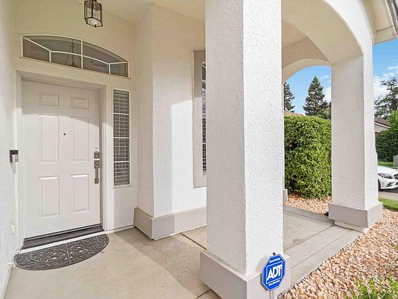 3rd image of 8900 Rising Mist Way