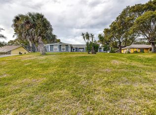 5253 Sandra Dr, Weeki Wachee, FL 34607