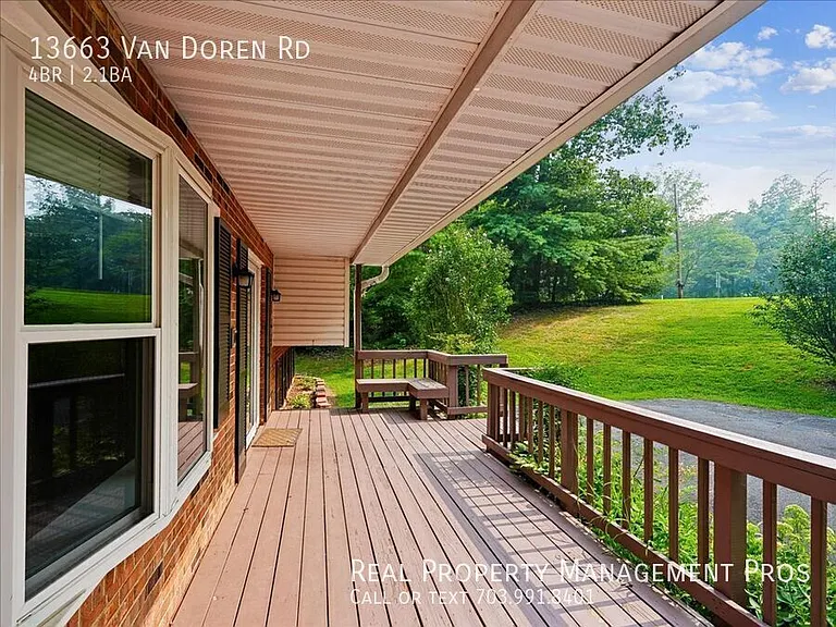 13663 Van Doren Rd — Photo 6