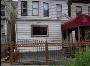 648 E 228th St, Bronx, NY 10466