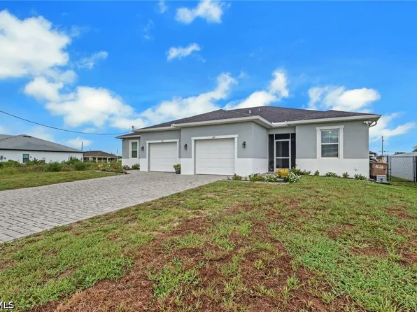 1517 NE 8th Pl, Cape Coral, FL 33909