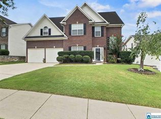 1613 Deer Valley Cir, Hoover, AL 35226