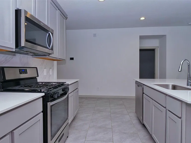28915 Yachting Point Ln — Photo 5