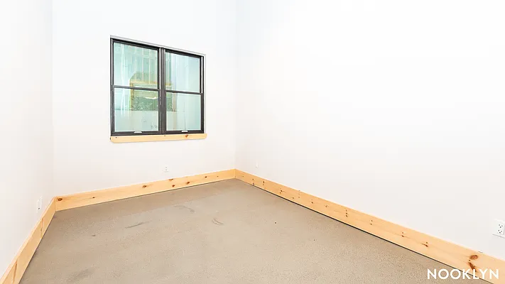 Rented by Nooklyn NYC LLC | media 43