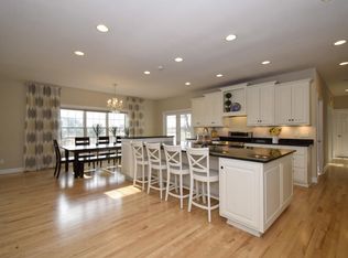 1248 Marina Dr, Grafton, WI 53024