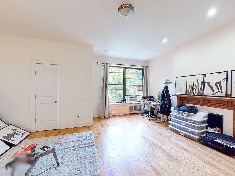 1st image of 152 W 76th St APT 3B
