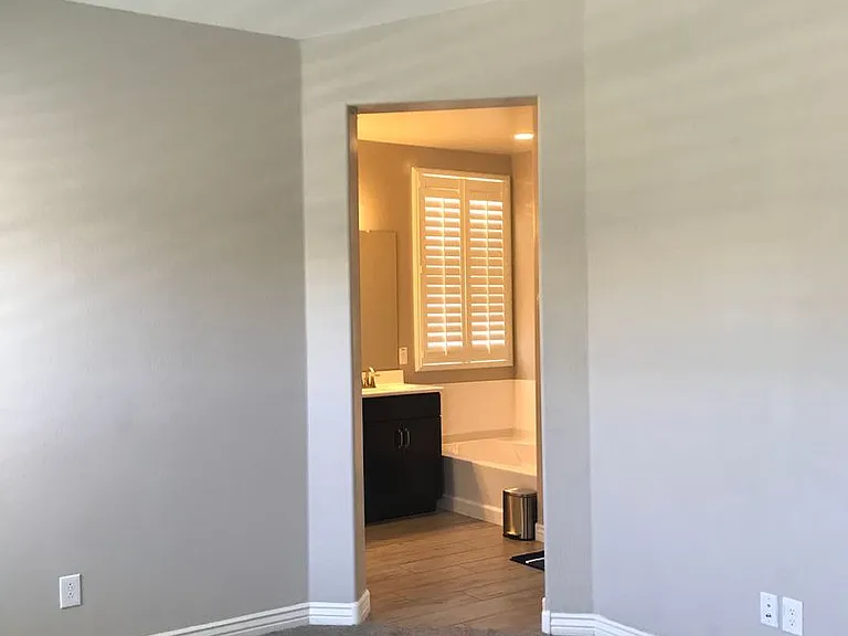 2724 E Bellerive Dr — Photo 34