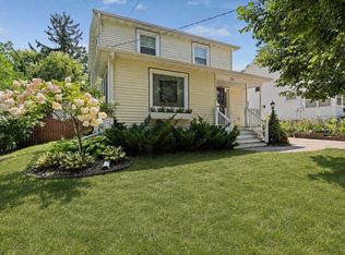 722 7th St SW, Rochester, MN 55902