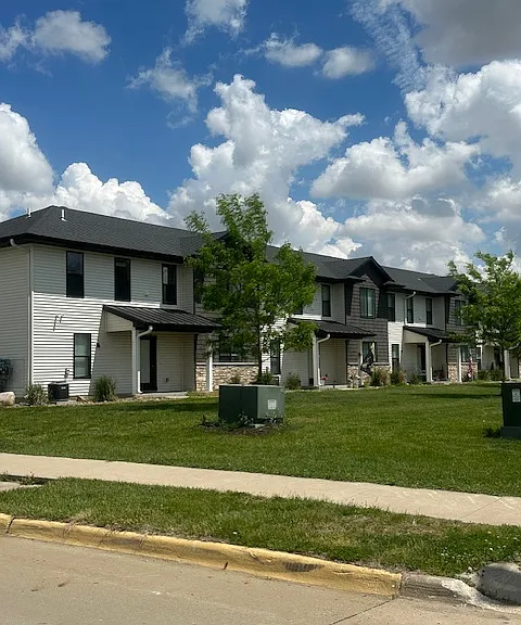 115 Preslee Ln — Photo 1