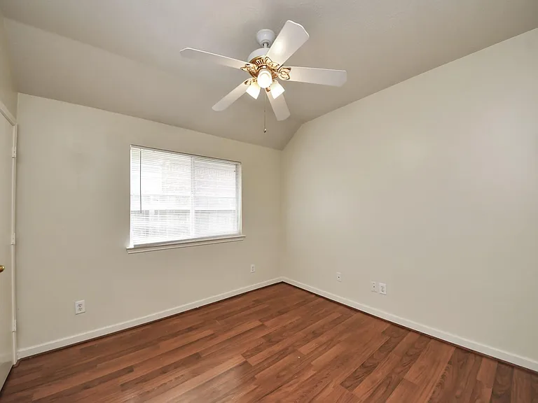 4235 Custer Creek Dr — Photo 33