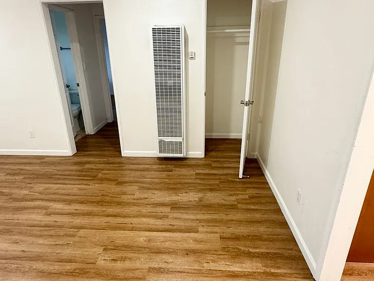 4665 Muir Ave — Photo 3