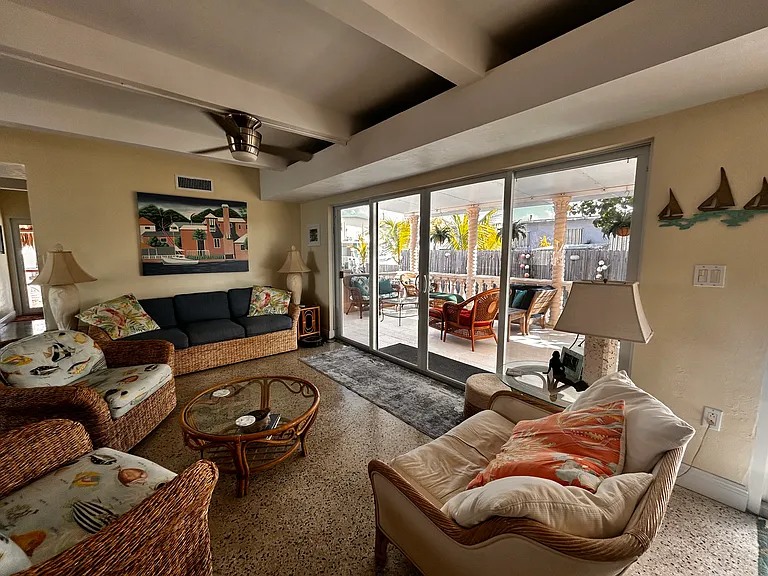 64 Seagate Blvd — Photo 25