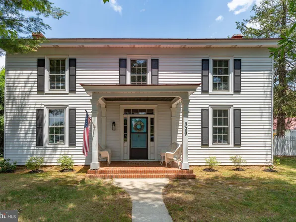 329 N Main St, Bowling Green, VA 22427