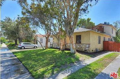 3rd image of 2531 S Bentley Ave
