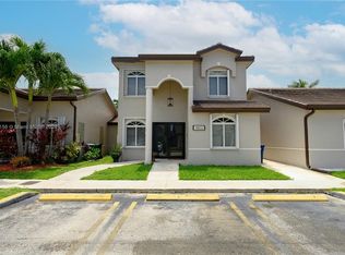 18754 NW 84th Psge APT 1802, Hialeah, FL 33015