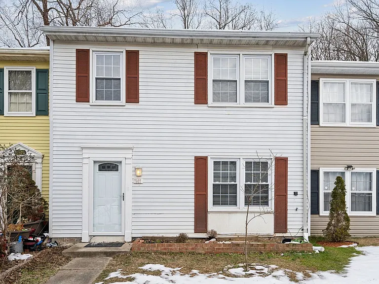 7907 Timarand Ct — Photo 2