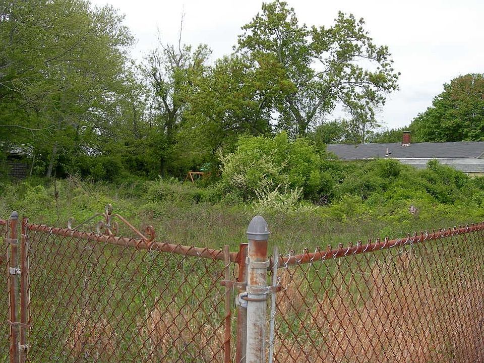 2nd image of 4 Jason Ter