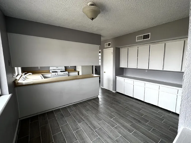 1618 Dale Douglas Dr — Photo 11