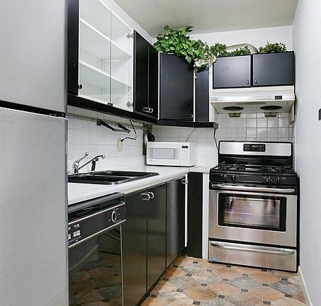 5th image of 200 E 58th St APT 6D