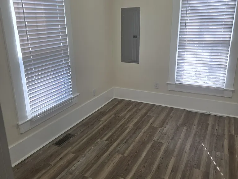605 Valdese Ave #100 — Photo 15