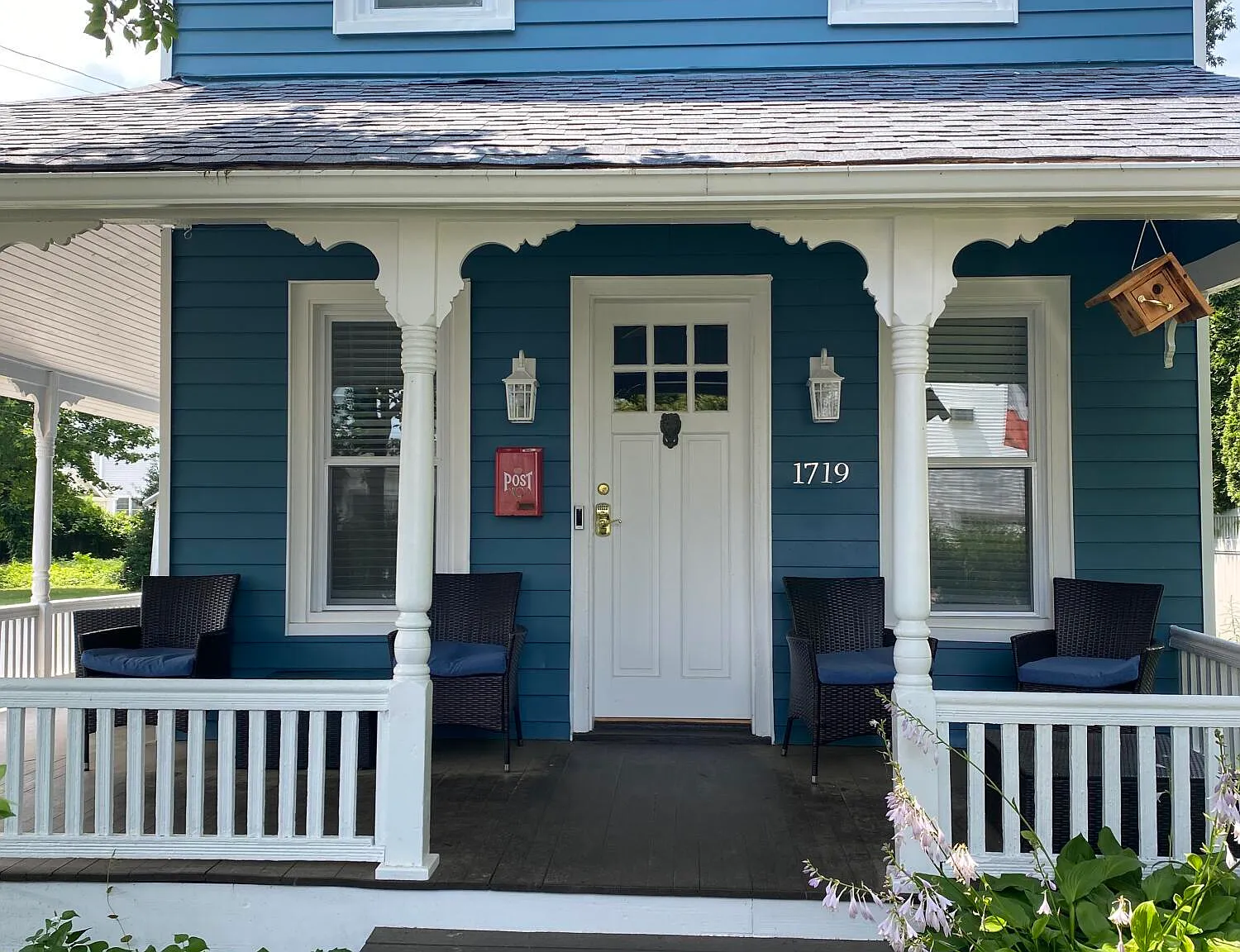 2 bed, 1.5 bath, 1391 sqft, $3,900 — Photo 1