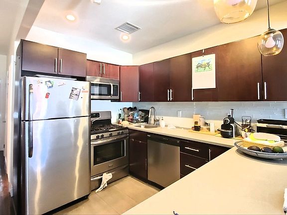 3rd image of 696 Washington Ave #1