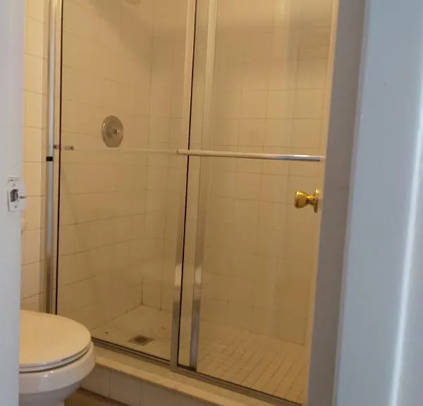 2541 S Myrtle Ave #D — Photo 30