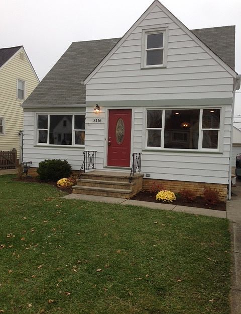 1st image of 8116 Ivandale Dr
